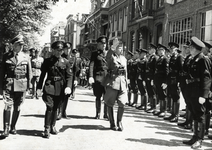 97854 Afbeelding van A. Hühnlein (Reichsleiter en Korpsführer van de N.S.K.K., National Sozialistischer Kraftfahrer ...
